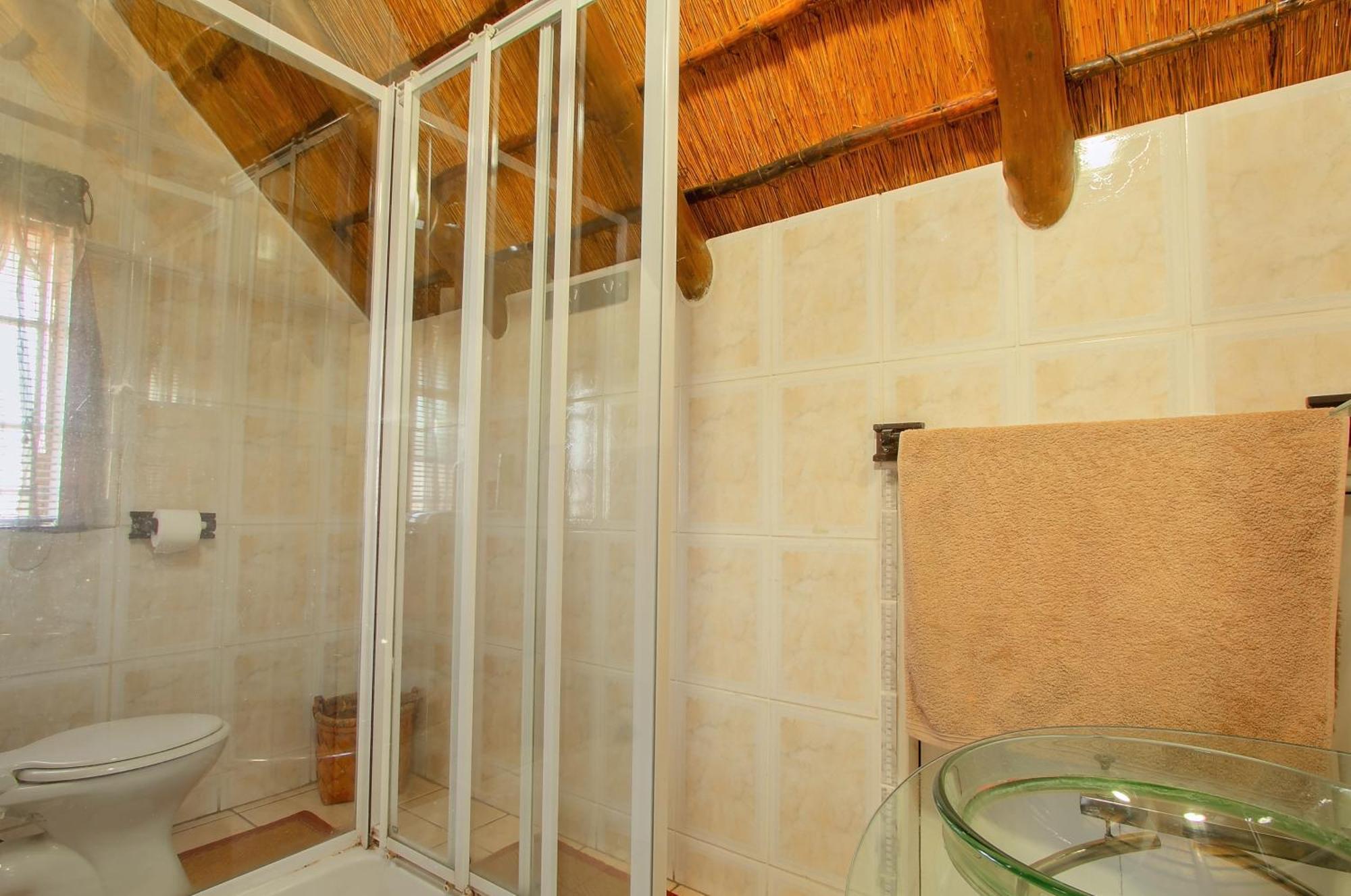 All Over Africa Guest House Kempton Park Esterno foto
