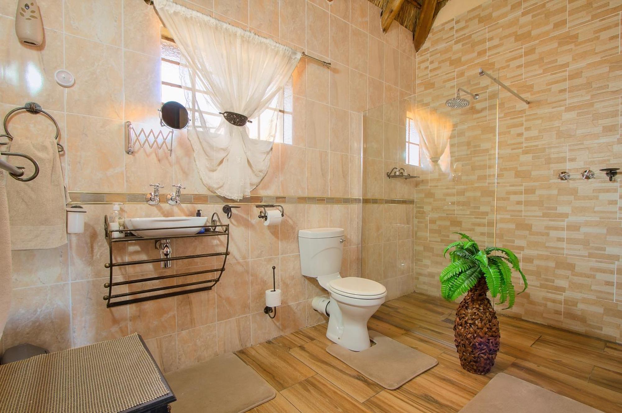 All Over Africa Guest House Kempton Park Esterno foto
